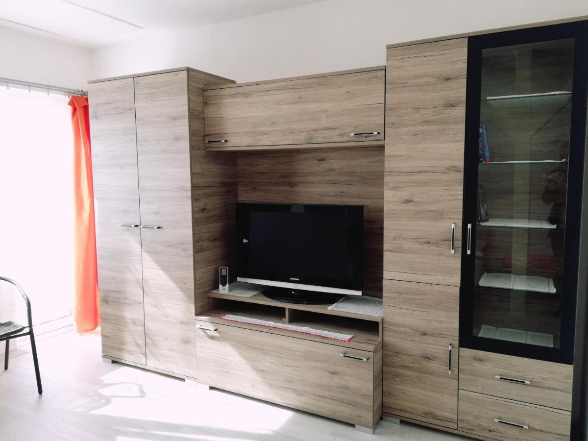 Happy Home Apartman Дьєнешдіаш Екстер'єр фото